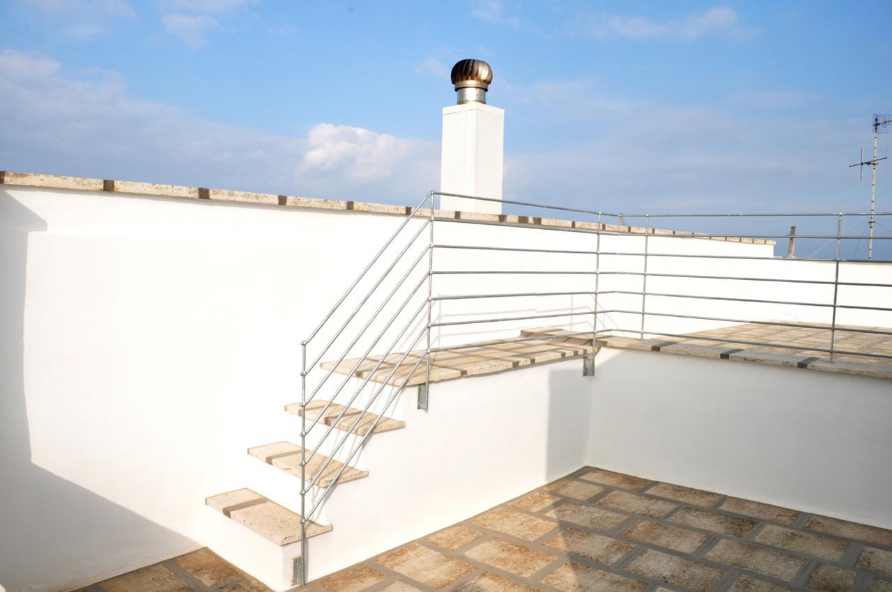 Valois Vera Vista Mare Monopoli Bagian luar foto