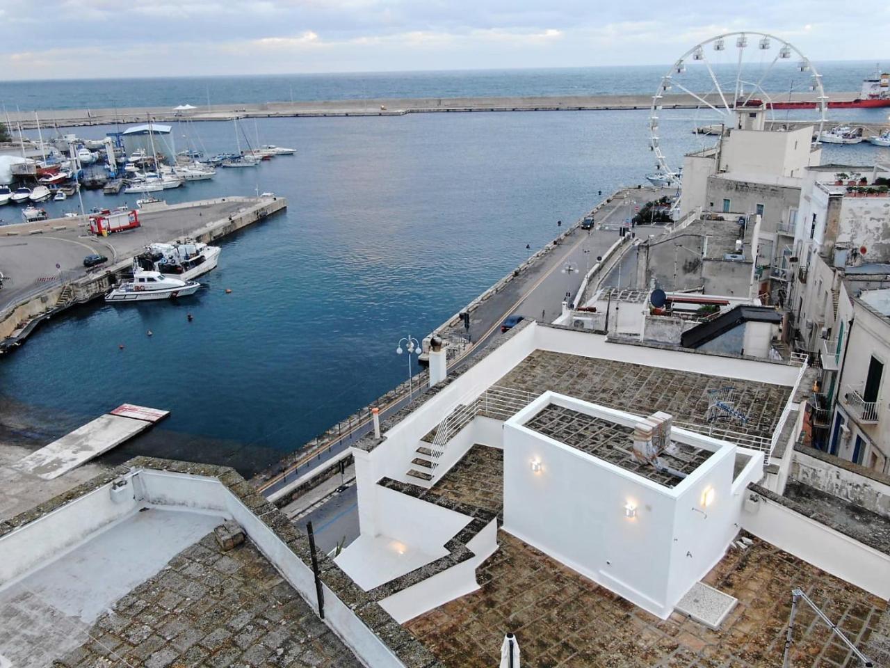 Valois Vera Vista Mare Monopoli Bagian luar foto